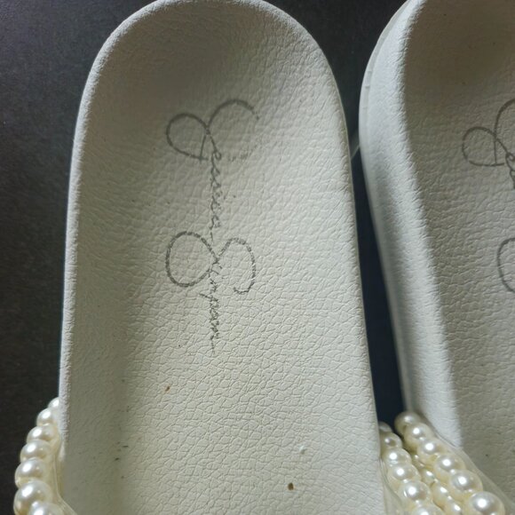 Jessica Simpson Beaded White Slides - Size 7 - Picture 3 of 5